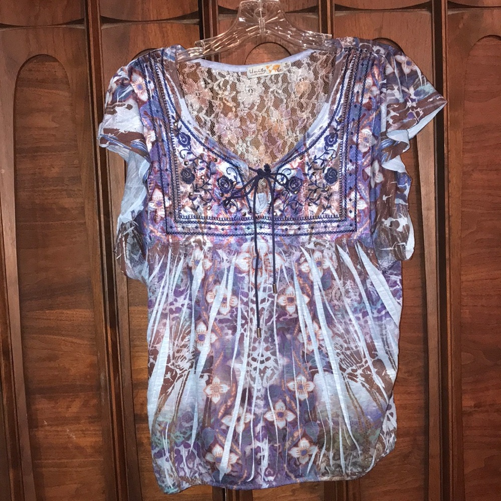 Ladies size medium summer shirt